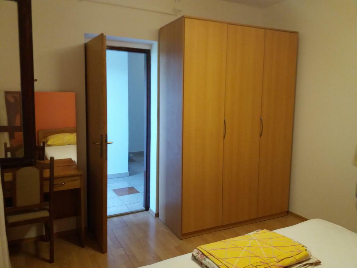 Apartment Plavia Biograd Біоград-на-Мору Екстер'єр фото